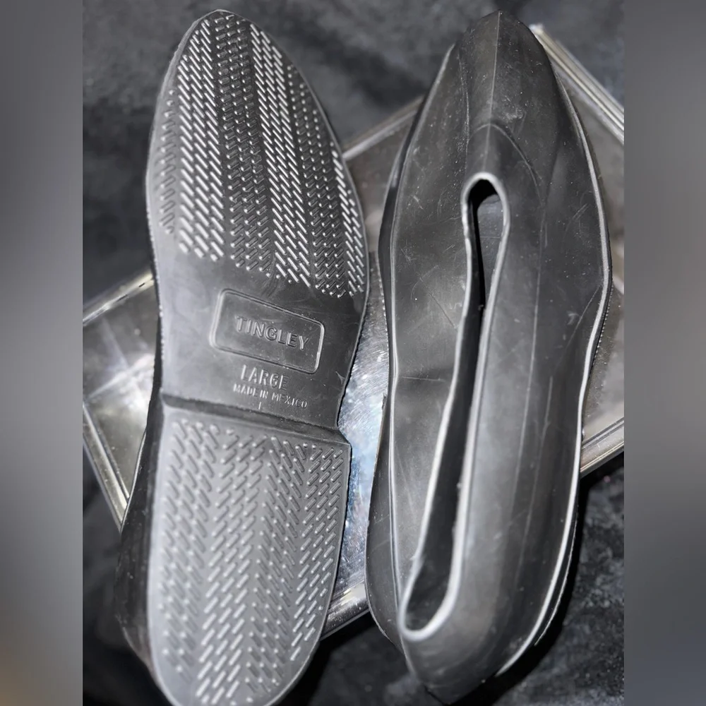 Tingley Men's Trim Style Overshoes (Rubbers)